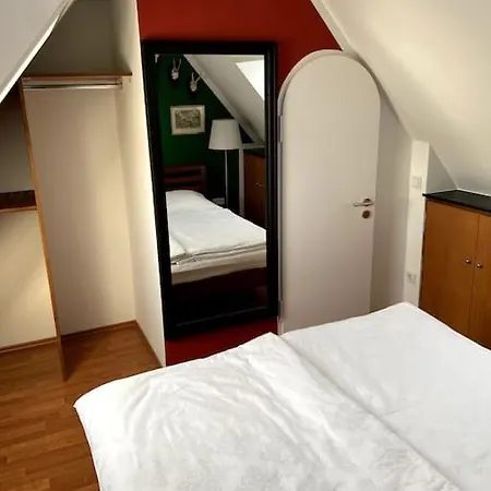 Apartment Super Zentral Begehrte Wohnlage Parkplatz Vor Haus Nuremberg