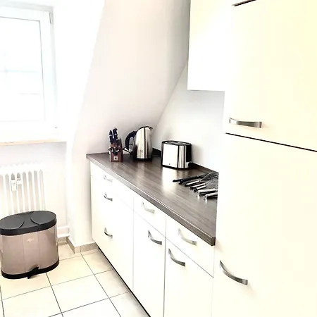 Super Zentral Begehrte Wohnlage Parkplatz Vor Haus Apartment Nuremberg