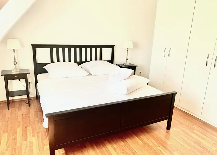 Super Zentral Begehrte Wohnlage Parkplatz Vor Haus Apartamento